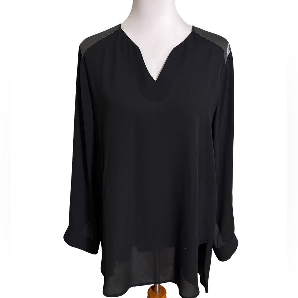 Chico's Black V-Neck Tunic Top Size 2